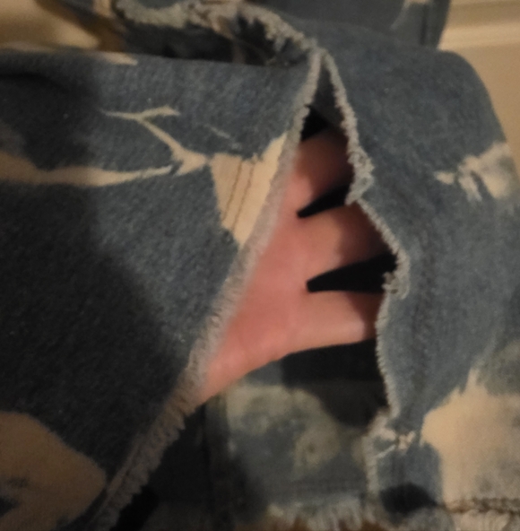 Younique Jeans. - Picture 3 of 4